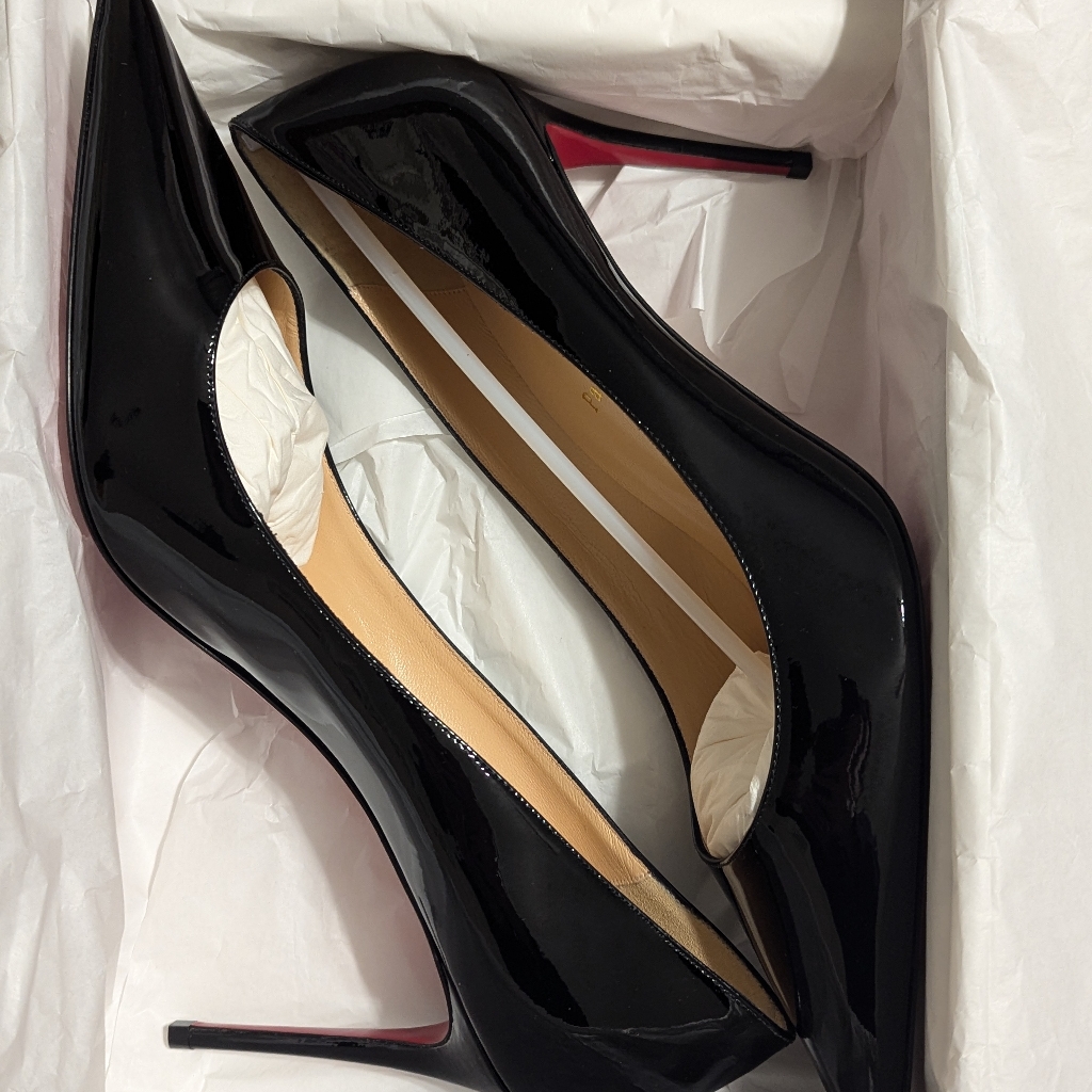 Brand New Never Worn Christian Louboutins Size 42